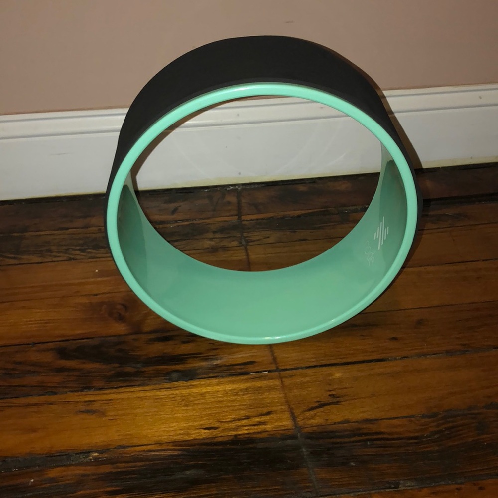 Yoga wheel
